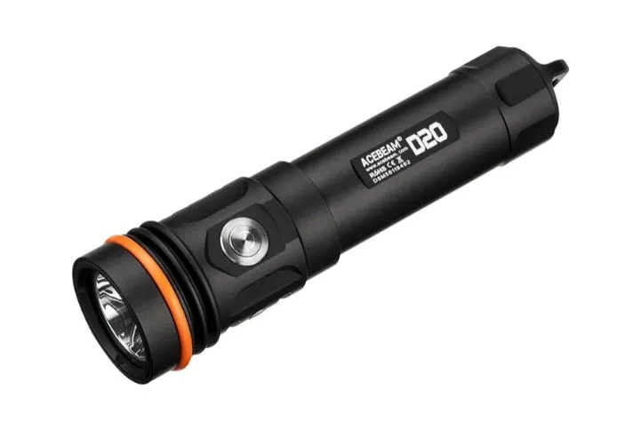 Acebeam D20 palm size Diving Light with astonishing 2700 lumens that reaches depths of 200 m