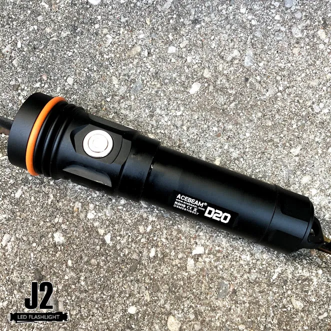 Acebeam D20 palm size Diving Light with astonishing 2700 lumens that reaches depths of 200 m