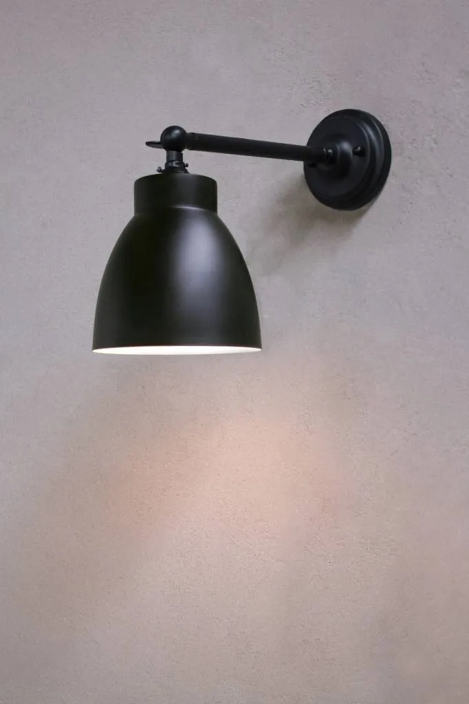 Cellar Wall Light with Wall Plug