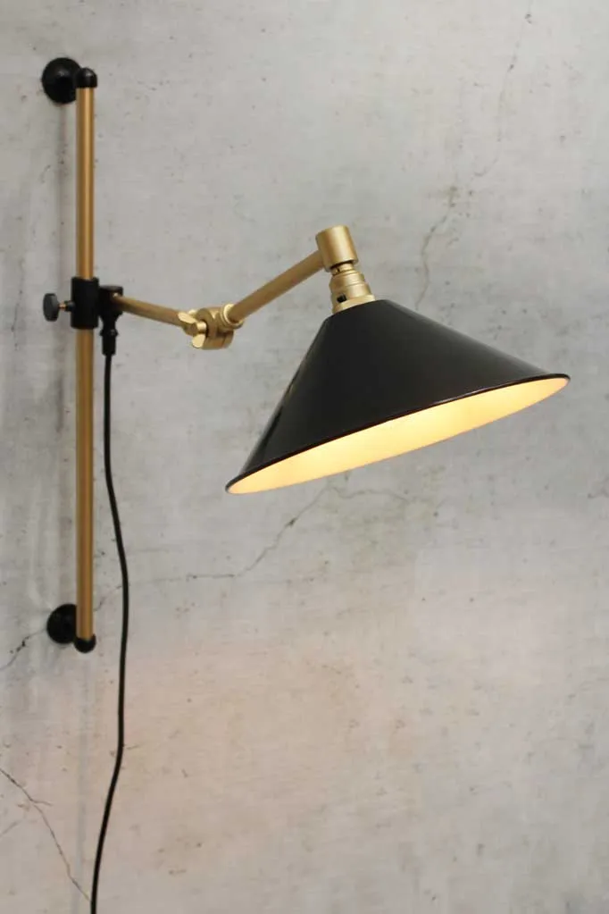 Cone Swing Arm Wall Lamp with Wall Plug