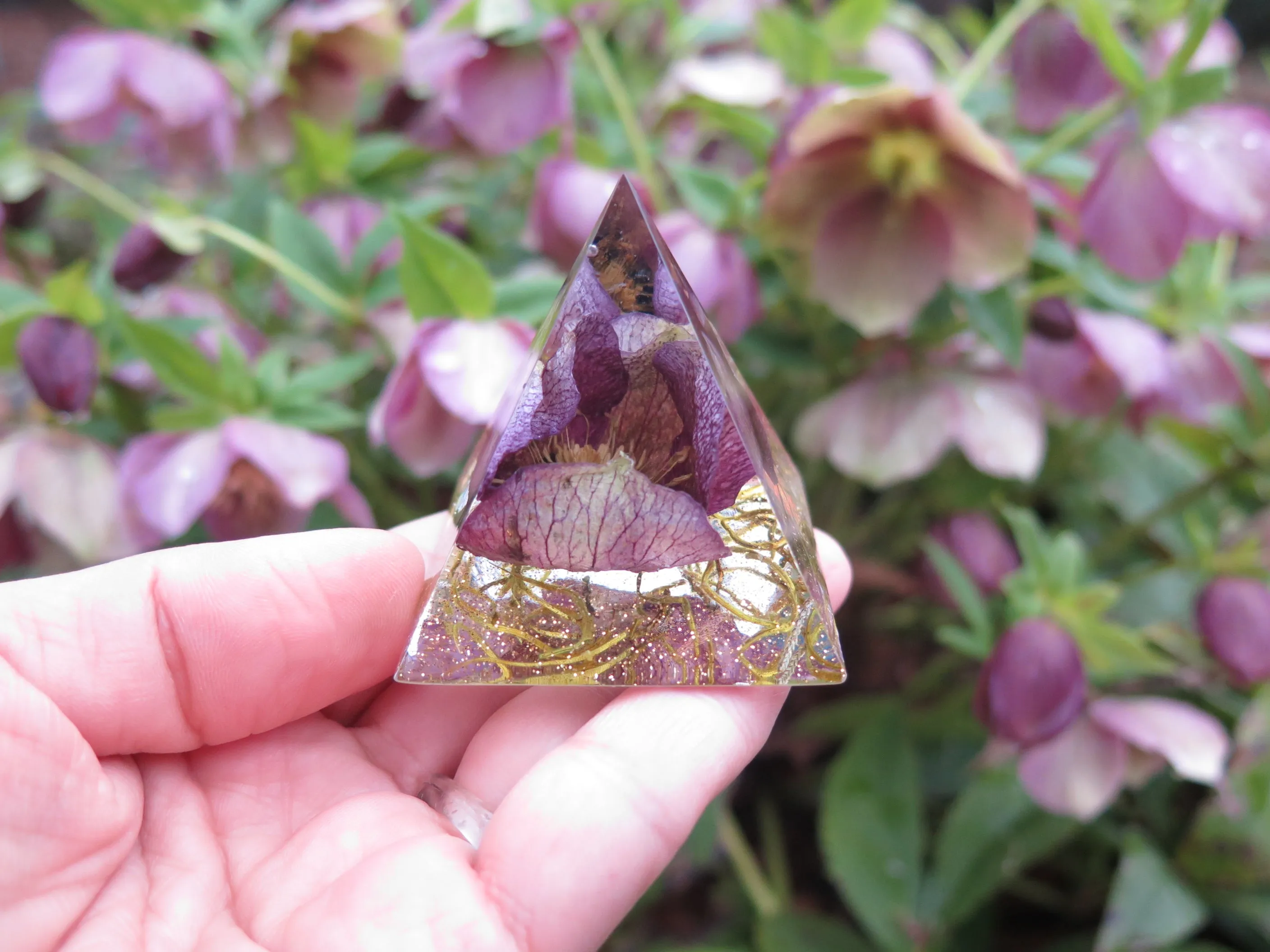 Flower Pyramid Paperweight with Infused Cremation Ashes or Funeral Flowers