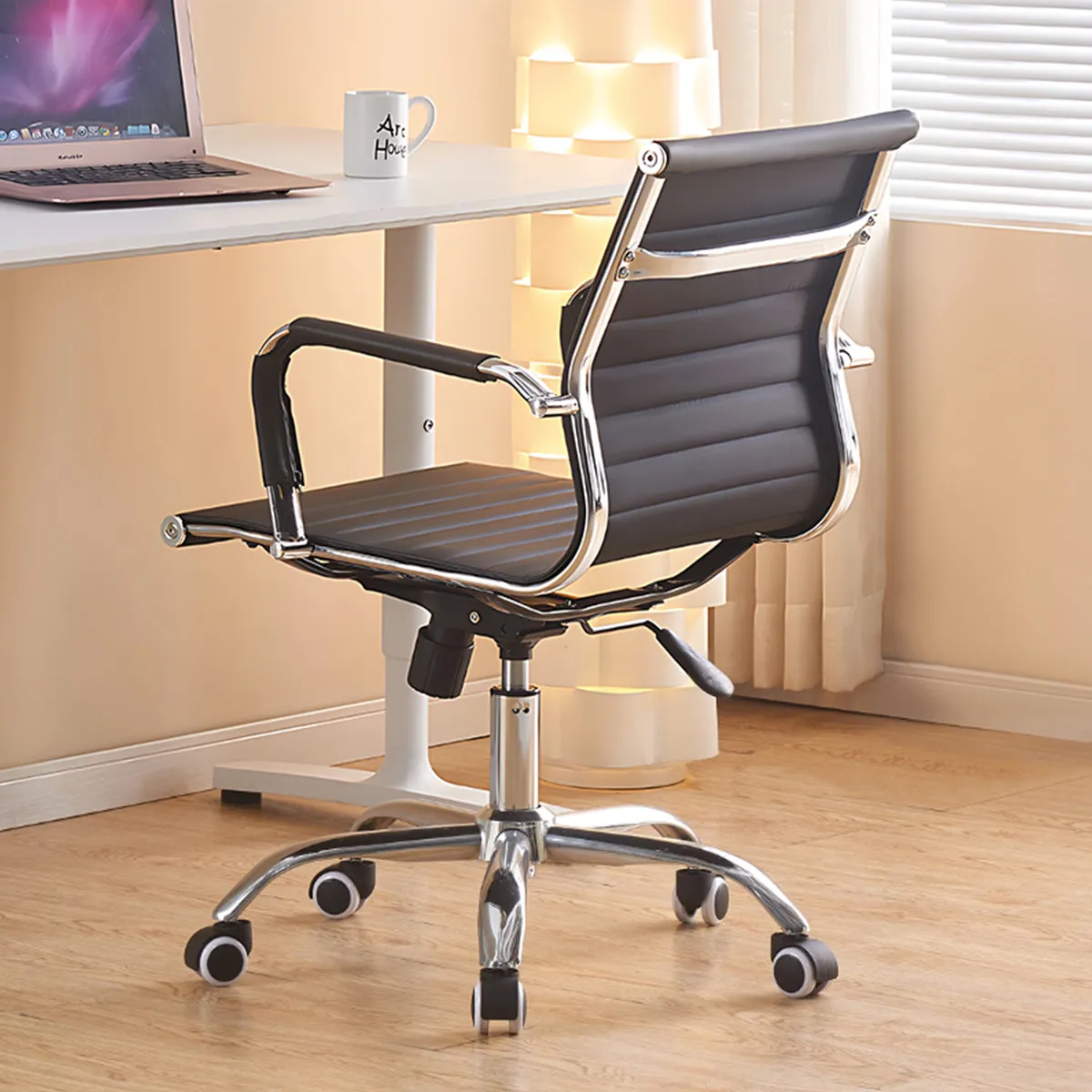 Minimalist and Elegant High-Quality Office Chair with Adjustable Height Design