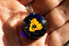 Tulip Glass Touchstone with Infused Cremains